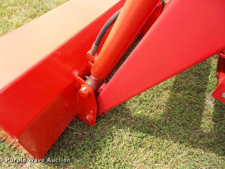 image for item DC5412 2000 Massey-Ferguson 1240 MFWD tractor