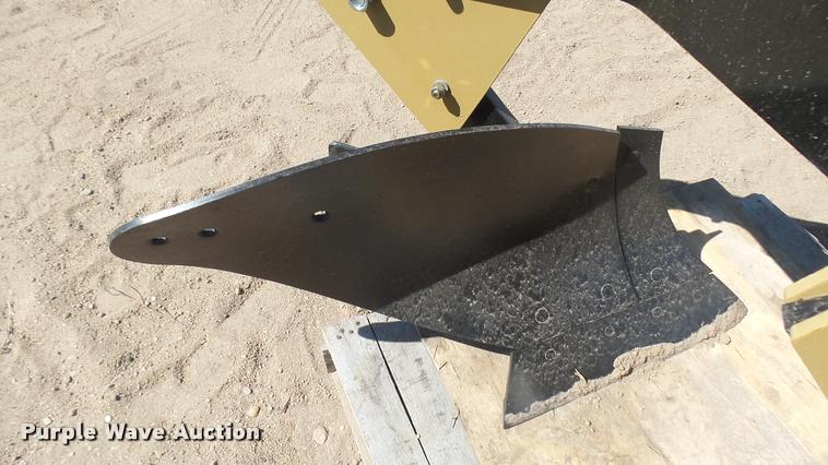 image for item DE9667 Land Pride MP20 two bottom plow