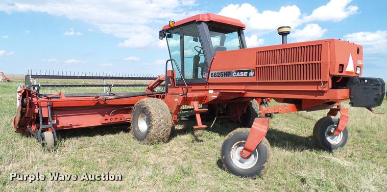 image for item DG9968 Case IH 8825HP self-propelled windrower