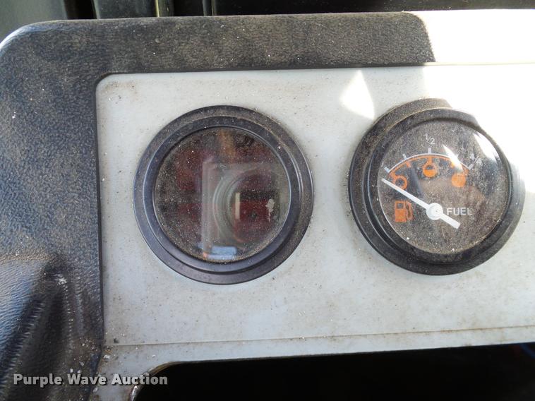 image for item DG9968 Case IH 8825HP self-propelled windrower