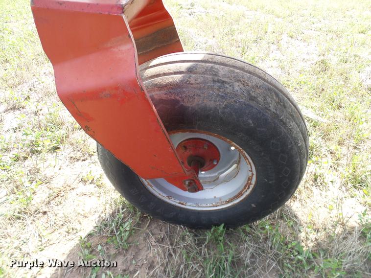 image for item DG9968 Case IH 8825HP self-propelled windrower