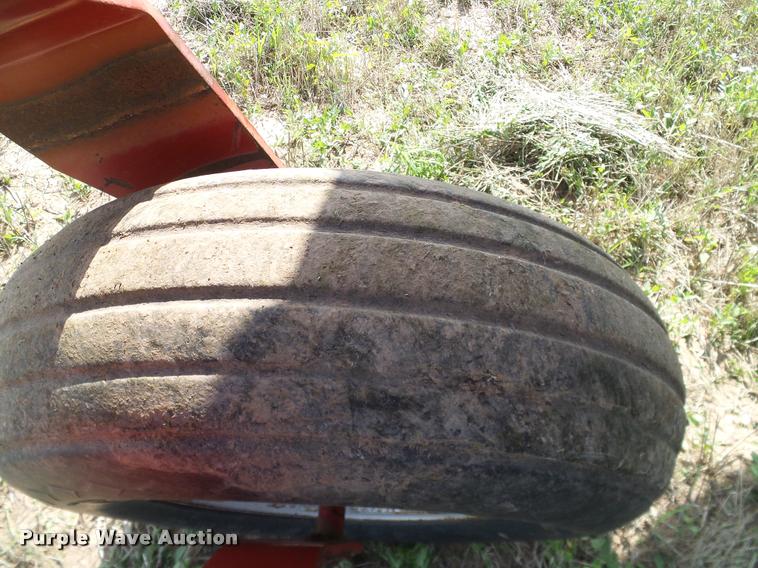 image for item DG9968 Case IH 8825HP self-propelled windrower