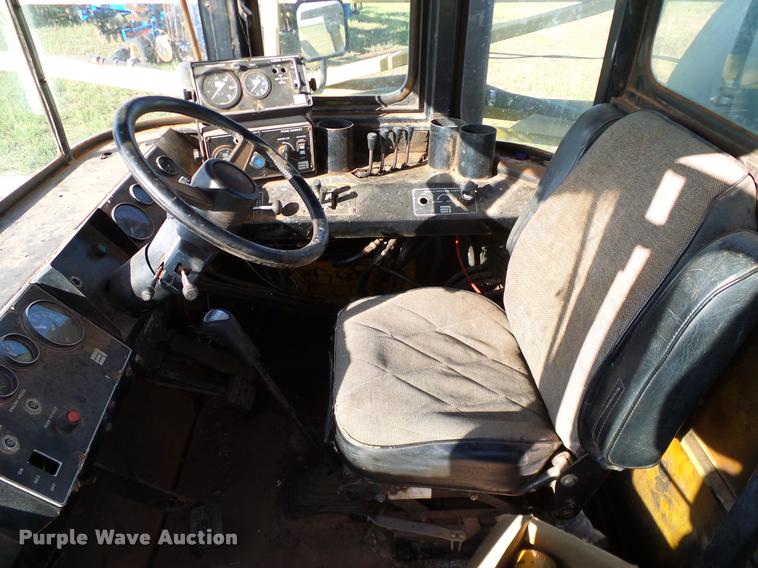 image for item DG9971 Ag-Chem TerraGator 1603 self-propelled sprayer