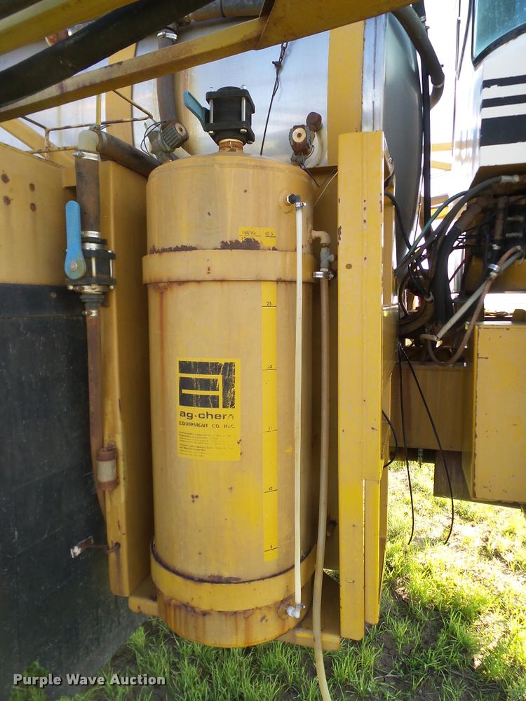 image for item DG9971 Ag-Chem TerraGator 1603 self-propelled sprayer