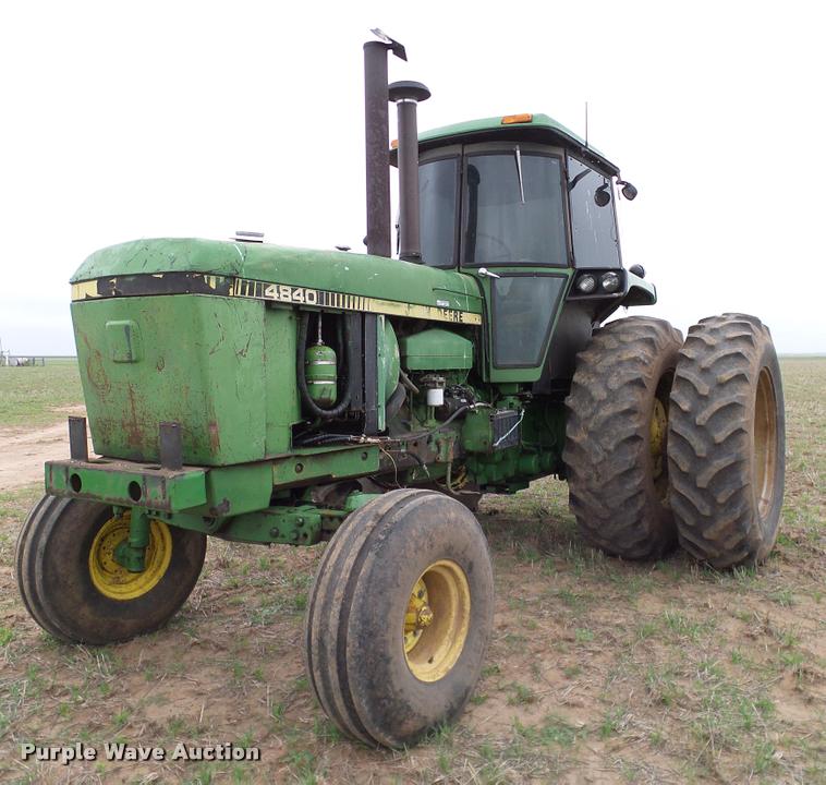 image for item DG9979 1980 John Deere 4840 tractor