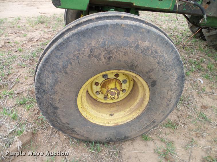 image for item DG9979 1980 John Deere 4840 tractor