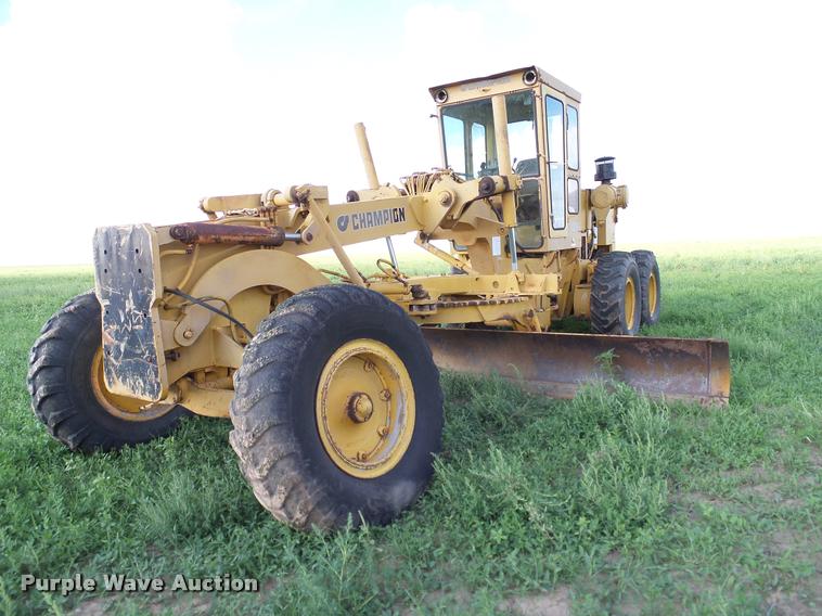 image for item DG9984 1978 Champion 715A motor grader