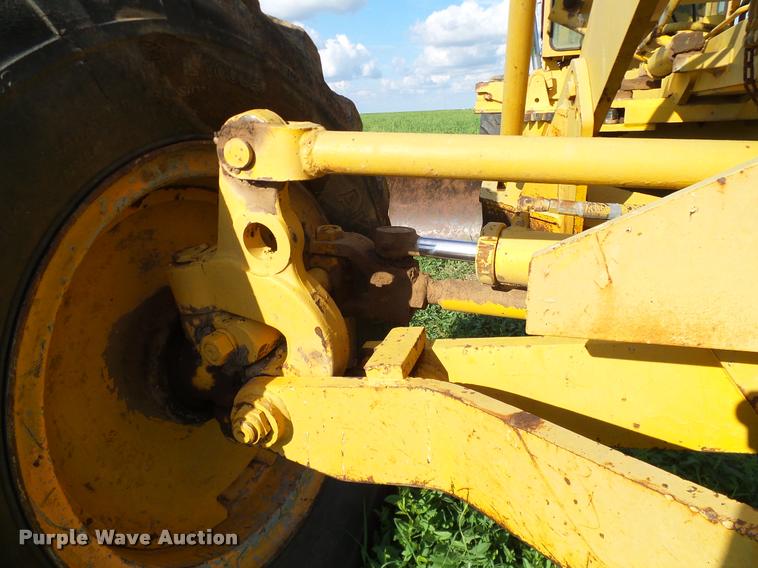 image for item DG9984 1978 Champion 715A motor grader