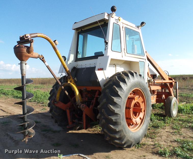 image for item DG9988 1975 Case 1070 tractor