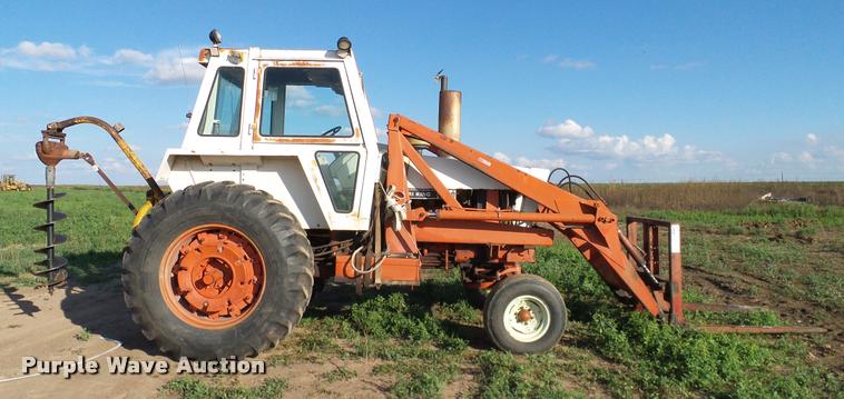 image for item DG9988 1975 Case 1070 tractor