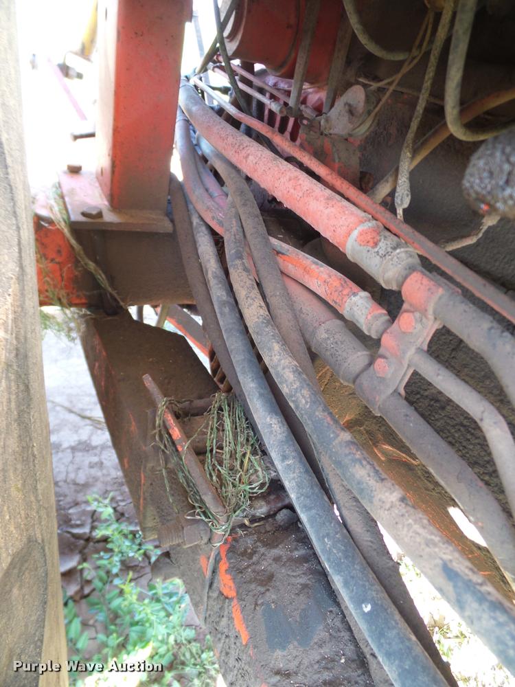 image for item DG9988 1975 Case 1070 tractor