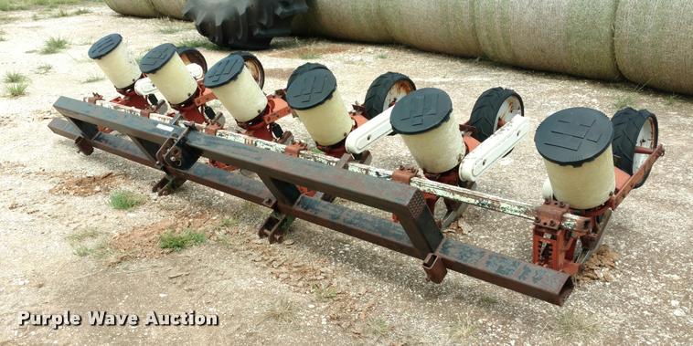 image for item DI9826 International planter