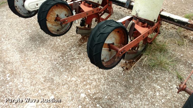 image for item DI9826 International planter