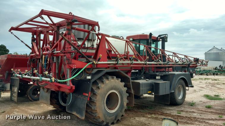 image for item DI9827 Case IH FLX4300 self-propelled sprayer