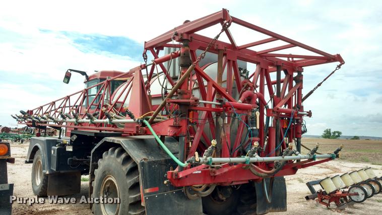 image for item DI9827 Case IH FLX4300 self-propelled sprayer