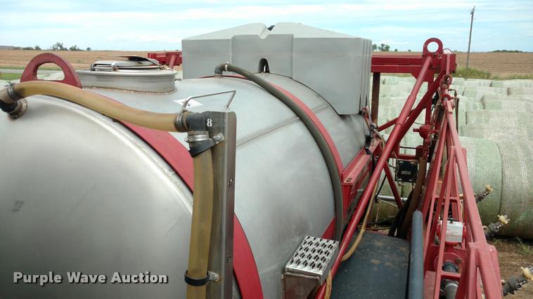 image for item DI9827 Case IH FLX4300 self-propelled sprayer