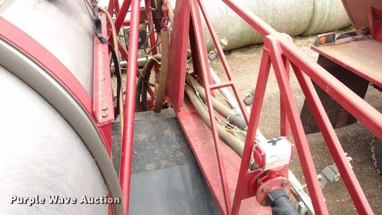 image for item DI9827 Case IH FLX4300 self-propelled sprayer