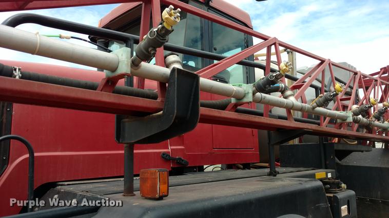 image for item DI9827 Case IH FLX4300 self-propelled sprayer