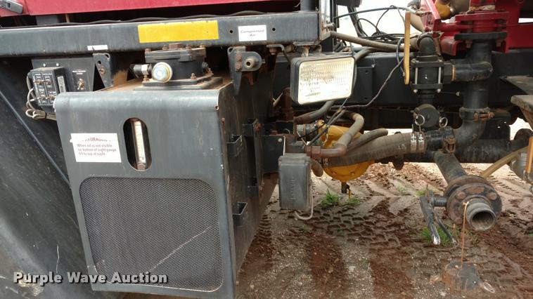 image for item DI9827 Case IH FLX4300 self-propelled sprayer