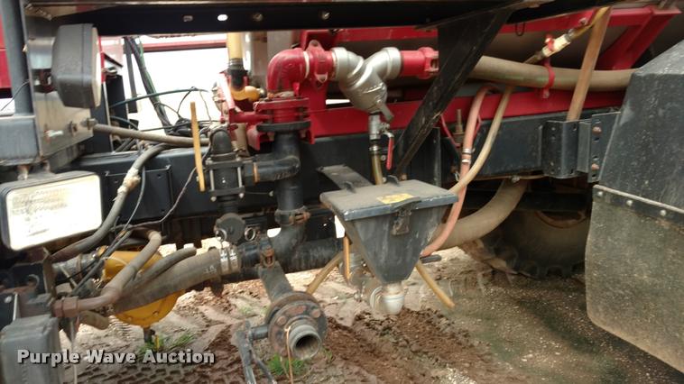 image for item DI9827 Case IH FLX4300 self-propelled sprayer