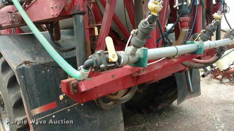 image for item DI9827 Case IH FLX4300 self-propelled sprayer