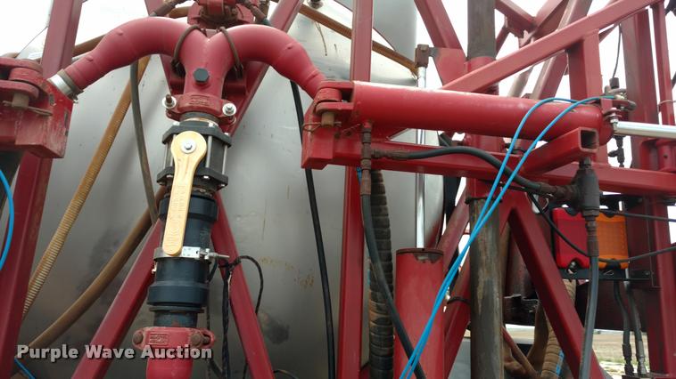 image for item DI9827 Case IH FLX4300 self-propelled sprayer