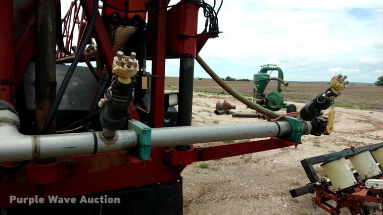 image for item DI9827 Case IH FLX4300 self-propelled sprayer