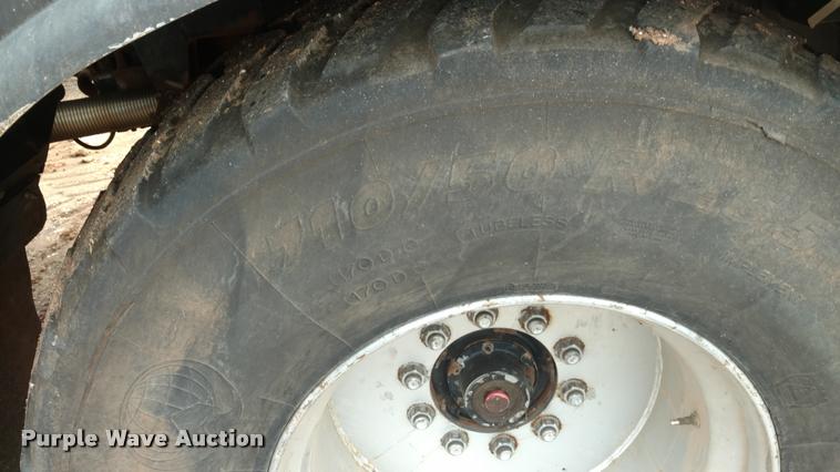 image for item DI9827 Case IH FLX4300 self-propelled sprayer