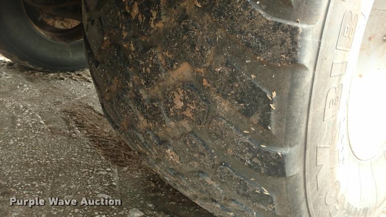 image for item DI9827 Case IH FLX4300 self-propelled sprayer