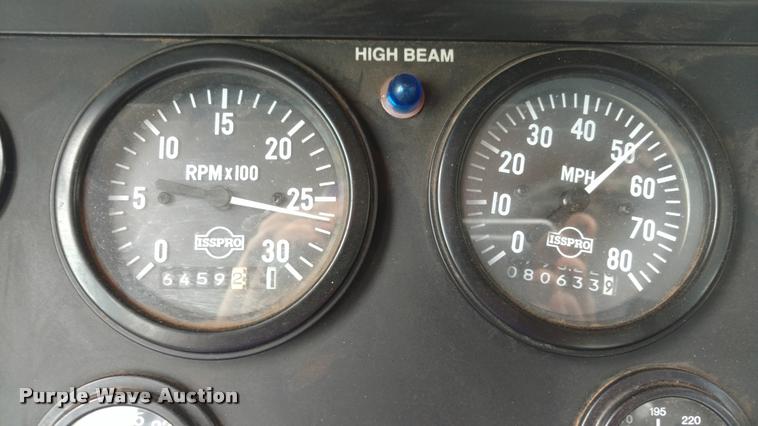 image for item DI9827 Case IH FLX4300 self-propelled sprayer