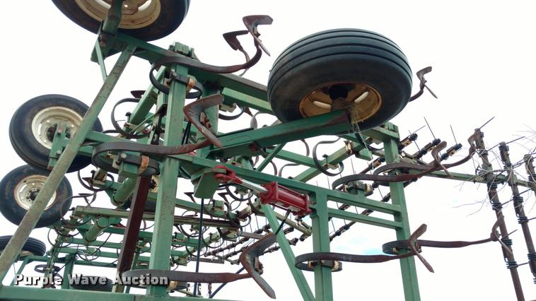 image for item DI9830 Javorsky 511 field cultivator