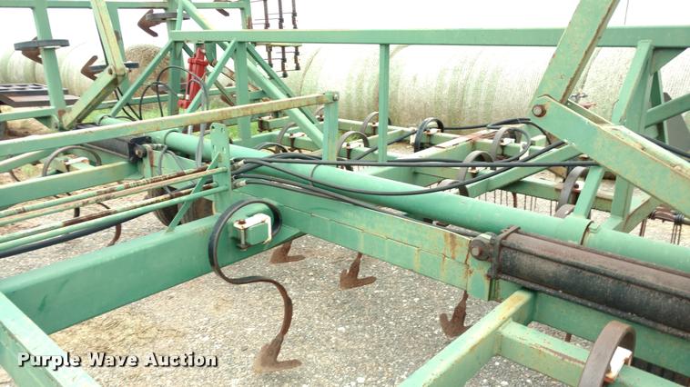 image for item DI9830 Javorsky 511 field cultivator