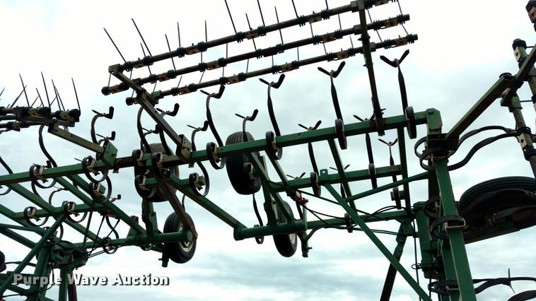 image for item DI9830 Javorsky 511 field cultivator