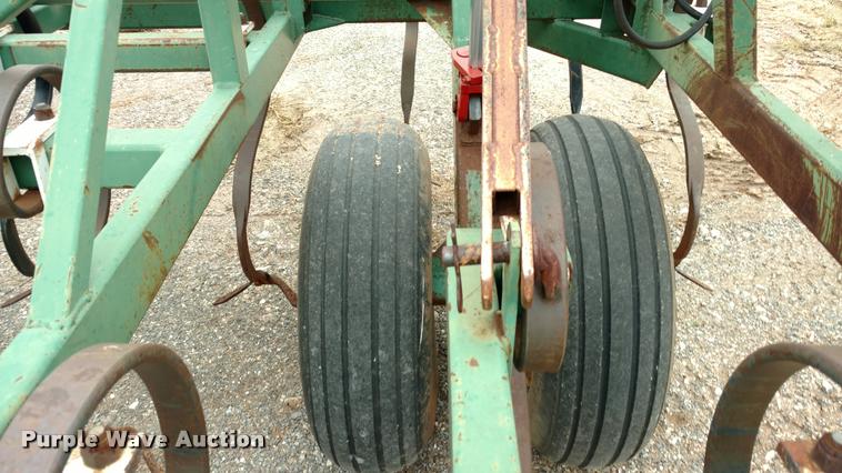image for item DI9830 Javorsky 511 field cultivator