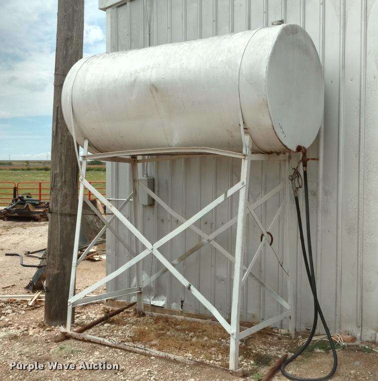 image for item DI9833 Fuel tank