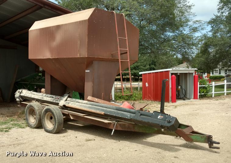 image for item DI9837 Shop built seed tender