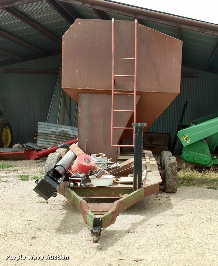 image for item DI9837 Shop built seed tender