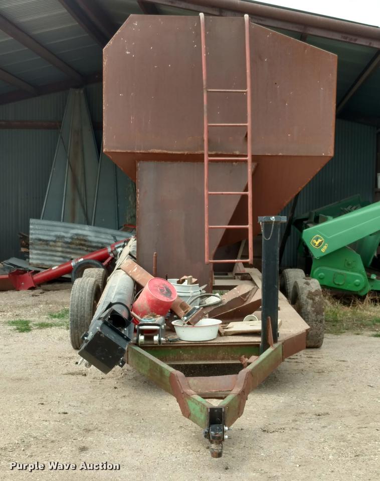 image for item DI9837 Shop built seed tender