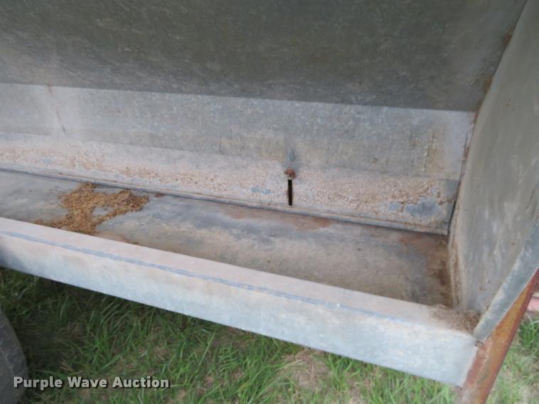 image for item DI9849 Grain Belt creep feeder