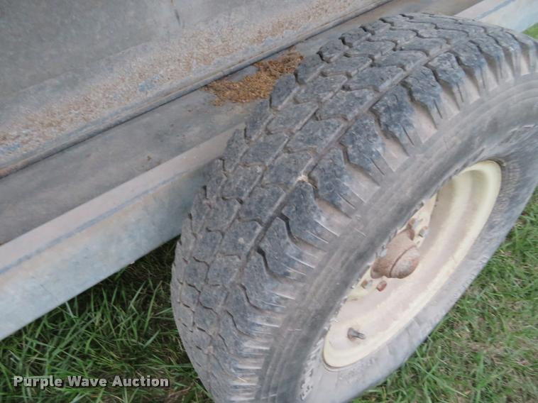 image for item DI9849 Grain Belt creep feeder