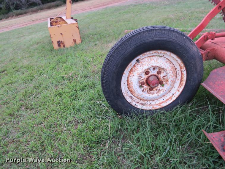 image for item DI9851 Rotary mower