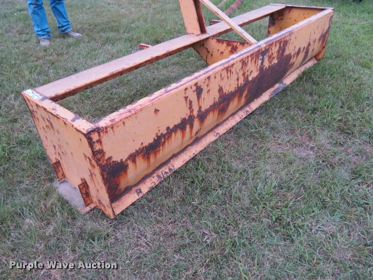 image for item DI9852 Box blade