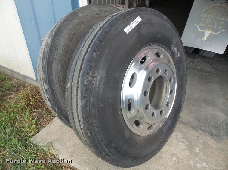 image for item DK9256 (2) 11R22.5 tires and wheels