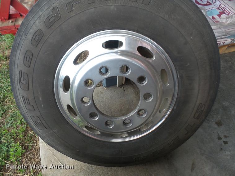 image for item DK9256 (2) 11R22.5 tires and wheels