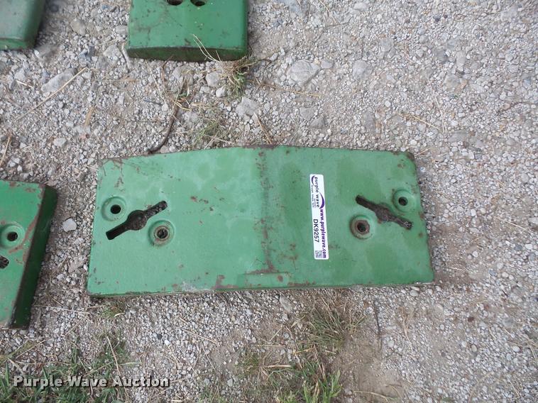 image for item DK9257 John Deere weight and brackets