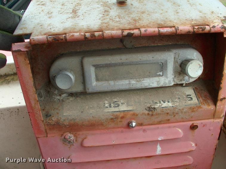 image for item DK9712 Allis Chalmers D21 tractor