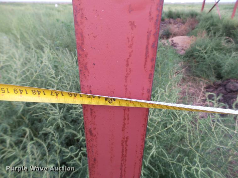 image for item DL9010 Overhead triple hopper feed bin