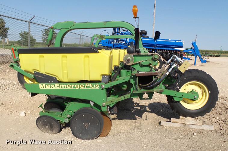 image for item DL9023 John Deere 1730 Max Emerge planer