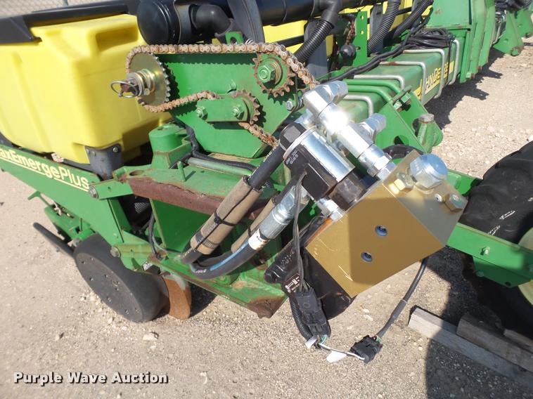 image for item DL9023 John Deere 1730 Max Emerge planer