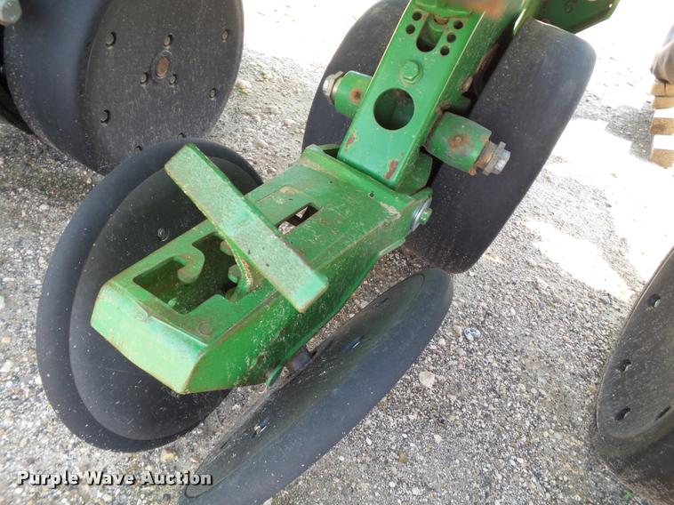 image for item DL9023 John Deere 1730 Max Emerge planer